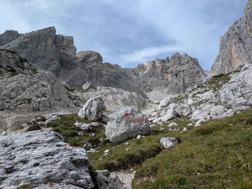 About to enter upper part of Rio Bianco valley. Sentiero del Centenario route runs along the ridge present in the central part of the image (Cime Piccole di Riobianco), on the right we can already see Forcella del Vallone saddle and high walls of Cima del Vallone.