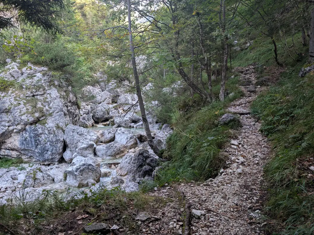 Warming up on along Rio Bianco stream, very pleasant section.