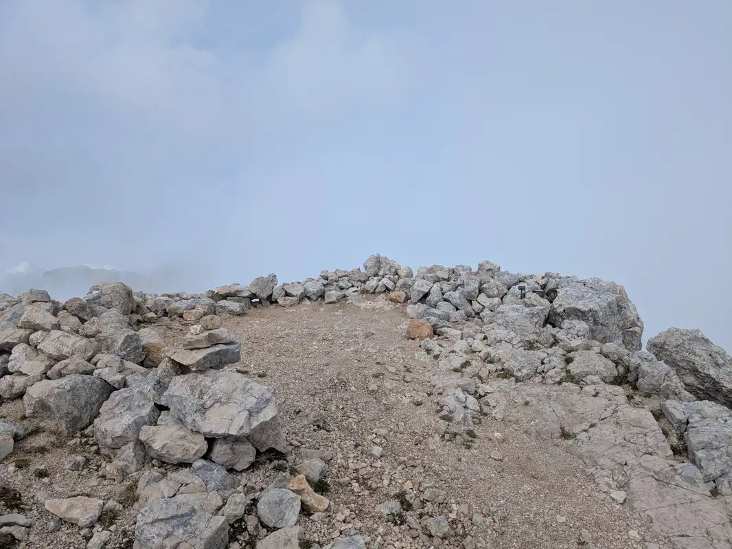 Peak of Stenar, that's it ! Supposedly the views are great but I didn't experience that. Peak looks like a popular destinations for guys who enjoy night rest at altitude (cheers Vid Pintarič!)