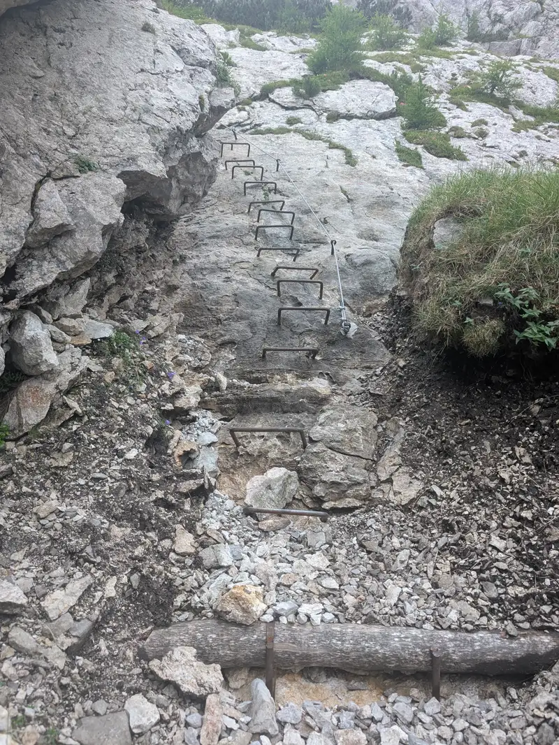 Steep plate with set of steps, short, entertaining.